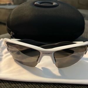 Oakley sunglasses